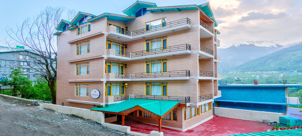 Hotel Nirosha Manali